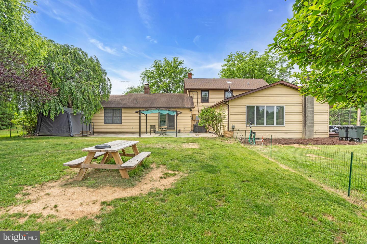 2072 SENSENY RD, BERRYVILLE, Virginia 22611, 4 Bedrooms Bedrooms, 12 Rooms Rooms,3 BathroomsBathrooms,Residential,For sale,2072 SENSENY RD,VACL2003780 MLS # VACL2003780