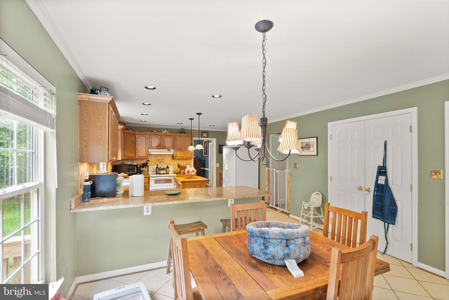 316 OAKCREST MANOR DR NE, LEESBURG, Virginia 20176, 6 Bedrooms Bedrooms, ,3 BathroomsBathrooms,Residential,For sale,316 OAKCREST MANOR DR NE,VALO2097892 MLS # VALO2097892