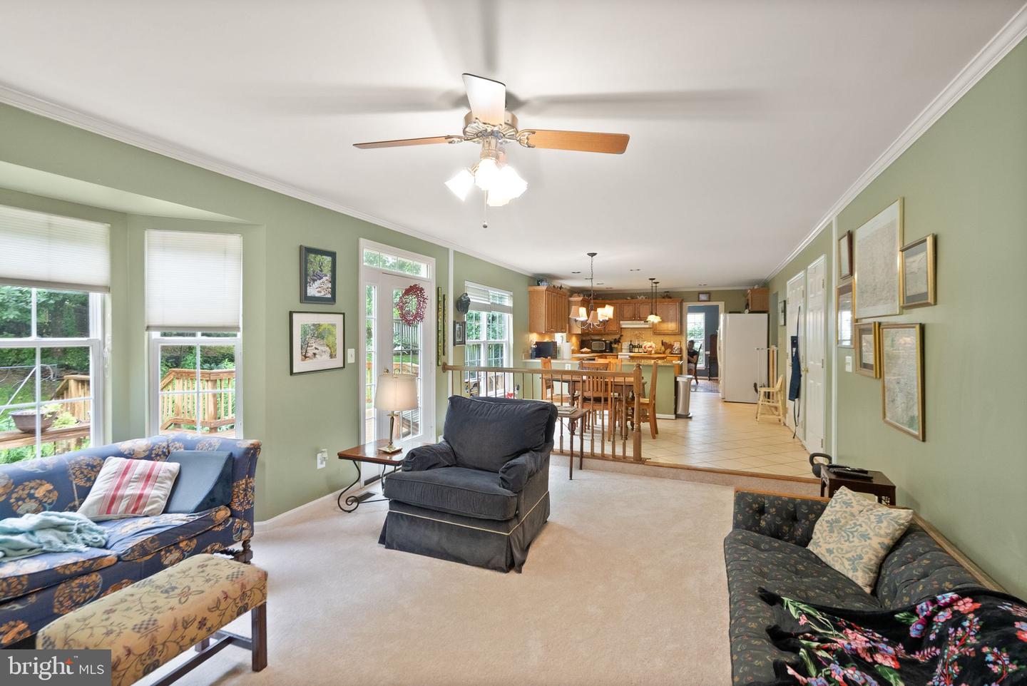 316 OAKCREST MANOR DR NE, LEESBURG, Virginia 20176, 6 Bedrooms Bedrooms, ,3 BathroomsBathrooms,Residential,For sale,316 OAKCREST MANOR DR NE,VALO2097892 MLS # VALO2097892