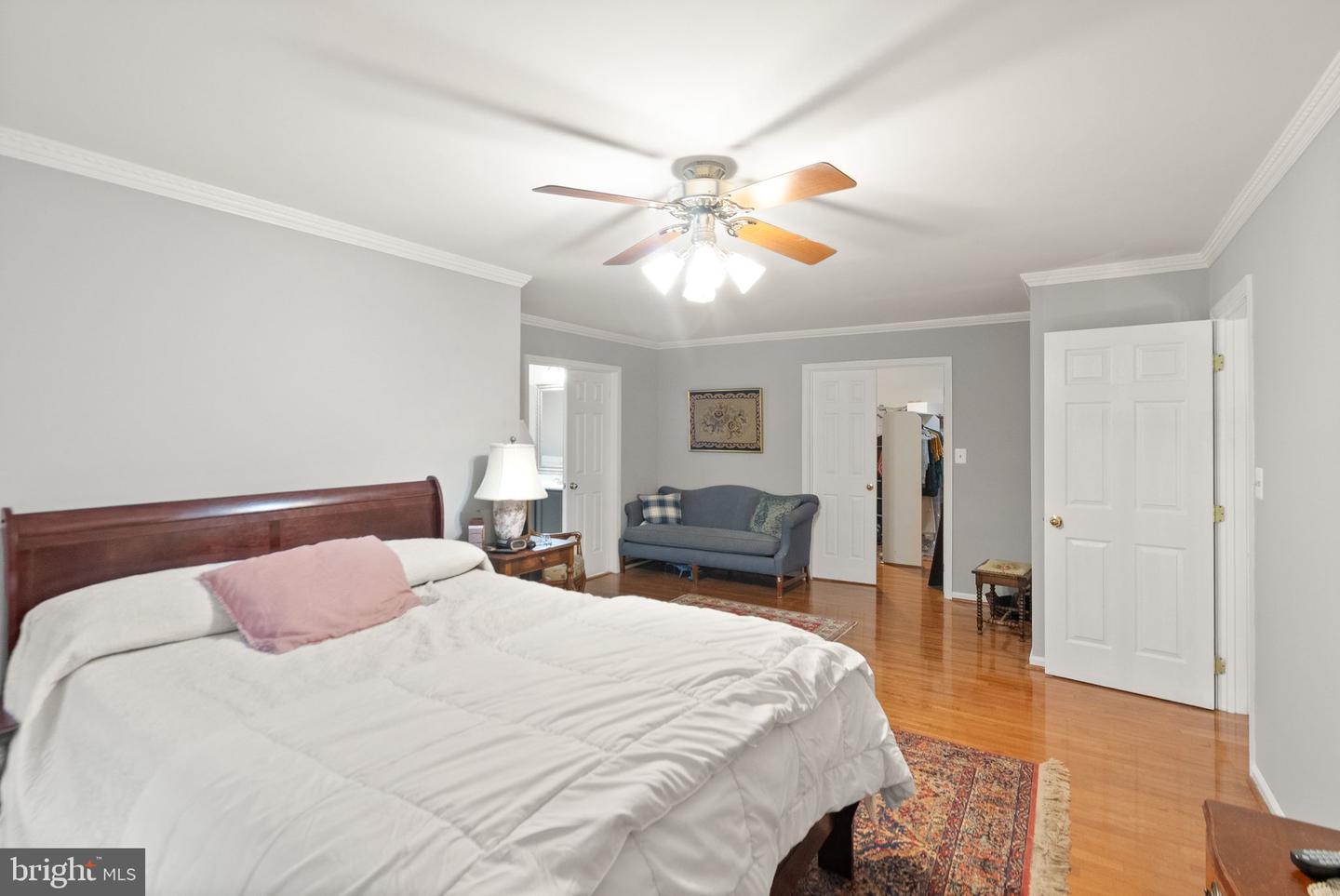 316 OAKCREST MANOR DR NE, LEESBURG, Virginia 20176, 6 Bedrooms Bedrooms, ,3 BathroomsBathrooms,Residential,For sale,316 OAKCREST MANOR DR NE,VALO2097892 MLS # VALO2097892