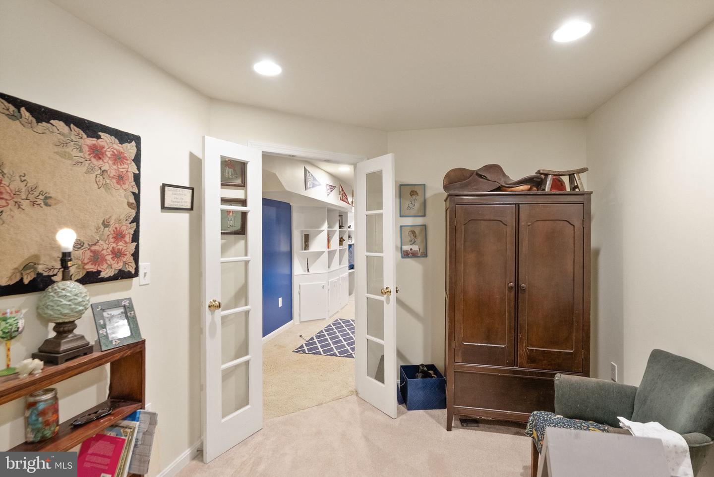 316 OAKCREST MANOR DR NE, LEESBURG, Virginia 20176, 6 Bedrooms Bedrooms, ,3 BathroomsBathrooms,Residential,For sale,316 OAKCREST MANOR DR NE,VALO2097892 MLS # VALO2097892