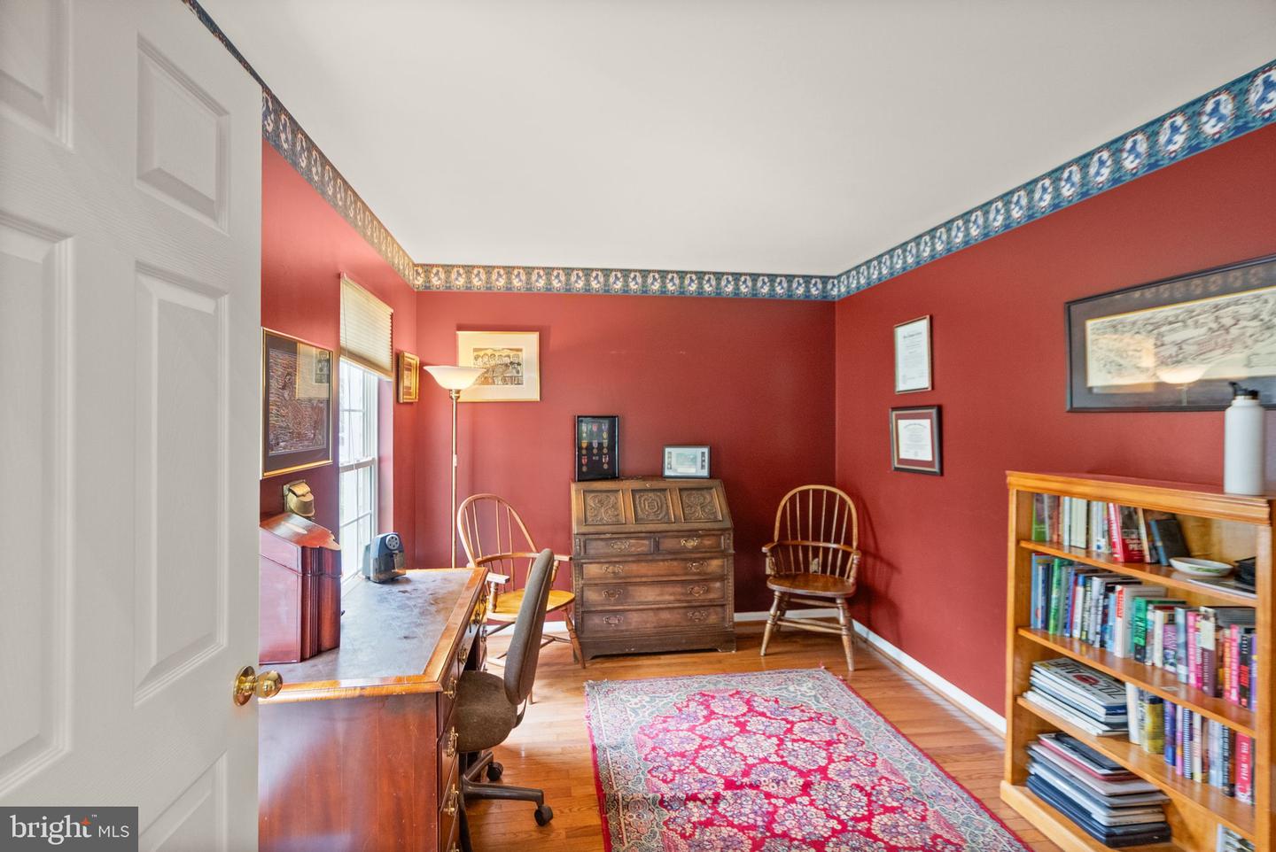 316 OAKCREST MANOR DR NE, LEESBURG, Virginia 20176, 6 Bedrooms Bedrooms, ,3 BathroomsBathrooms,Residential,For sale,316 OAKCREST MANOR DR NE,VALO2097892 MLS # VALO2097892