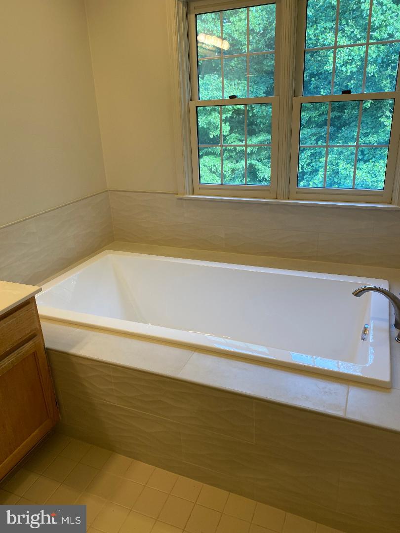 3299 CORCYRA CT, WOODBRIDGE, Virginia 22192, 3 Bedrooms Bedrooms, ,3 BathroomsBathrooms,Residential,For sale,3299 CORCYRA CT,VAPW2095822 MLS # VAPW2095822