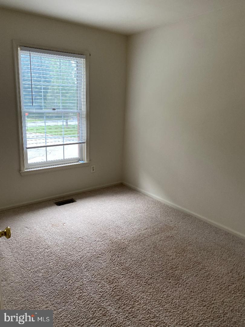 3299 CORCYRA CT, WOODBRIDGE, Virginia 22192, 3 Bedrooms Bedrooms, ,3 BathroomsBathrooms,Residential,For sale,3299 CORCYRA CT,VAPW2095822 MLS # VAPW2095822