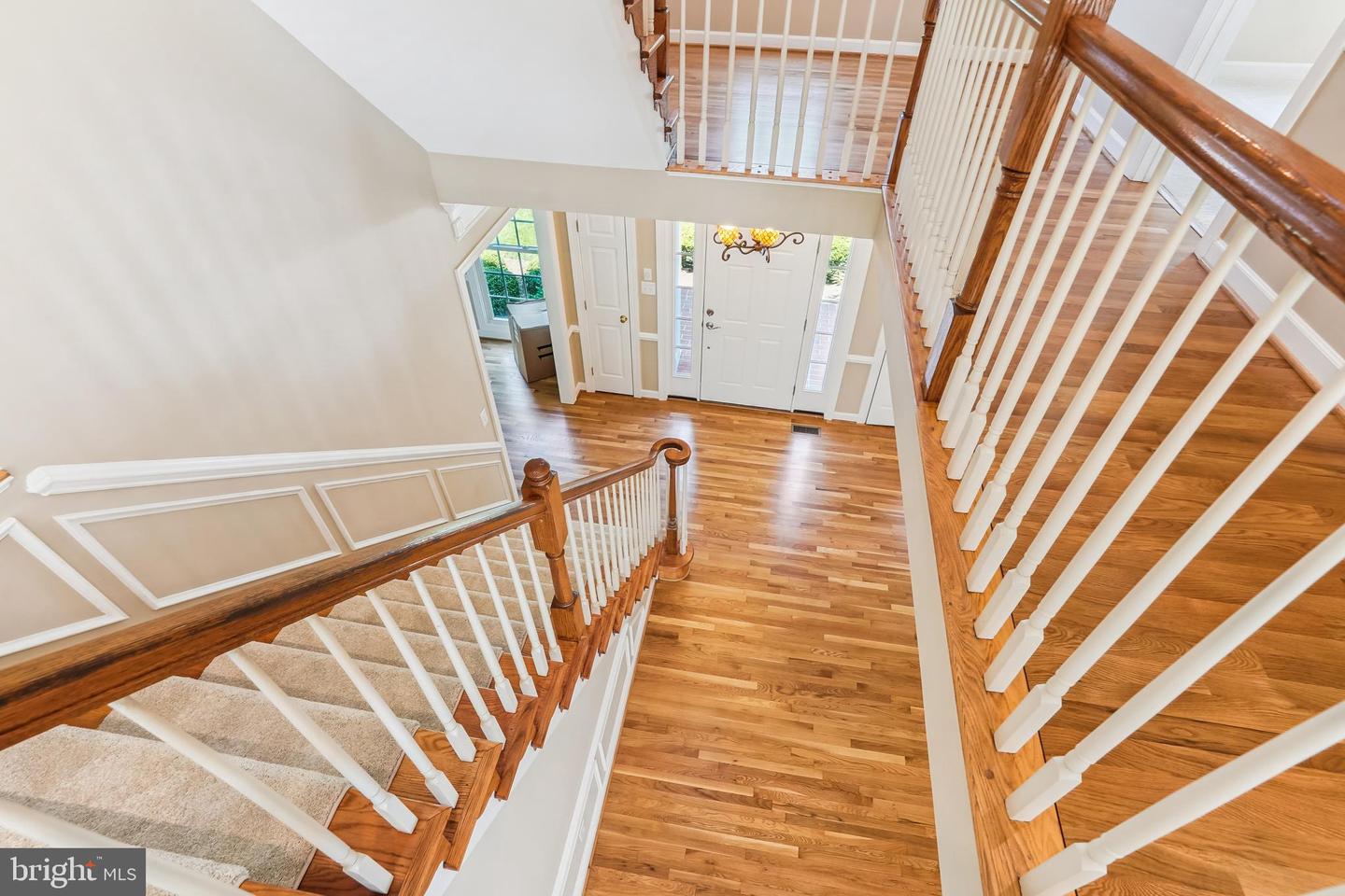 9711 BROOKSTONE LN, VIENNA, Virginia 22182, 5 Bedrooms Bedrooms, ,5 BathroomsBathrooms,Residential,For sale,9711 BROOKSTONE LN,VAFX2246520 MLS # VAFX2246520