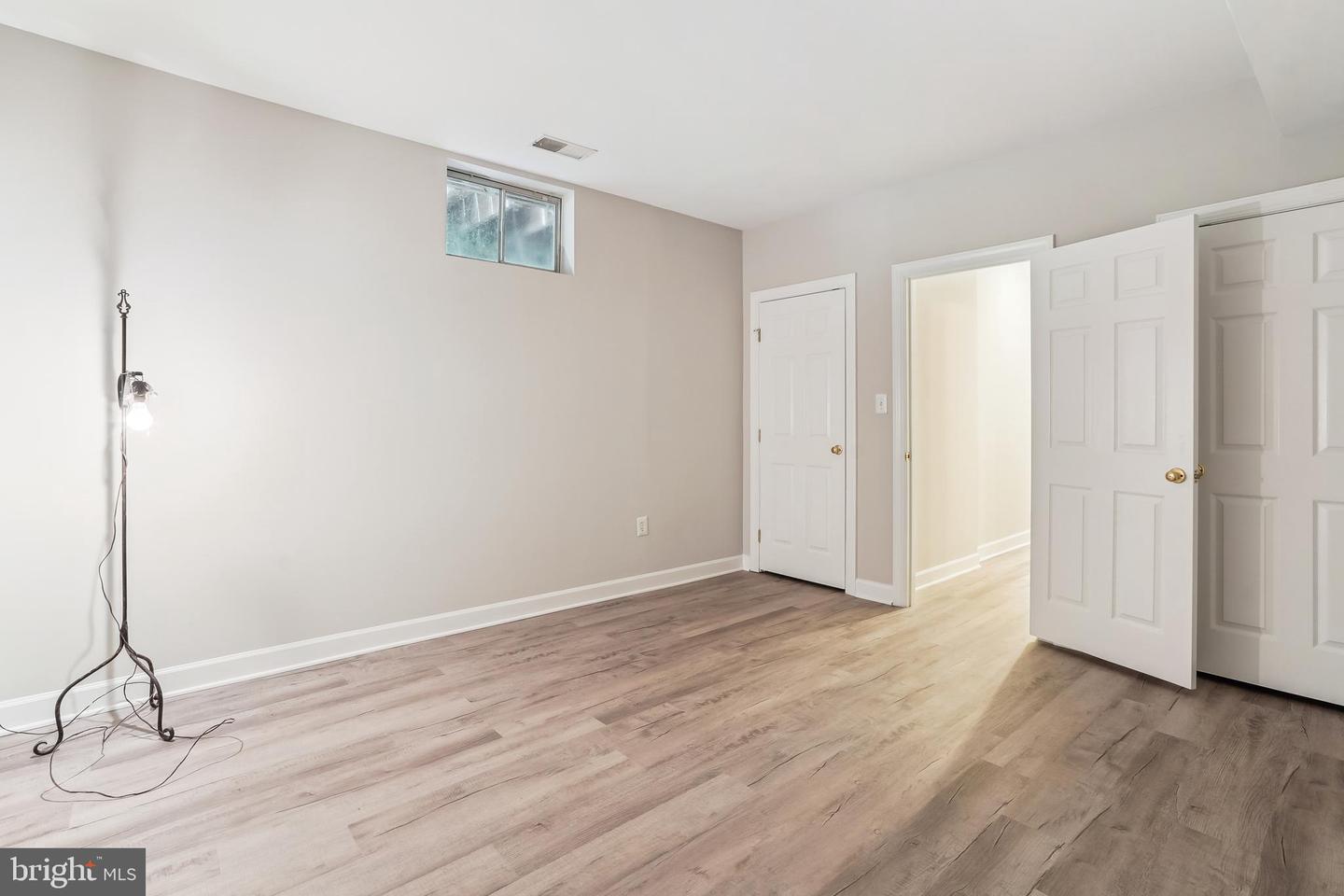 9711 BROOKSTONE LN, VIENNA, Virginia 22182, 5 Bedrooms Bedrooms, ,5 BathroomsBathrooms,Residential,For sale,9711 BROOKSTONE LN,VAFX2246520 MLS # VAFX2246520