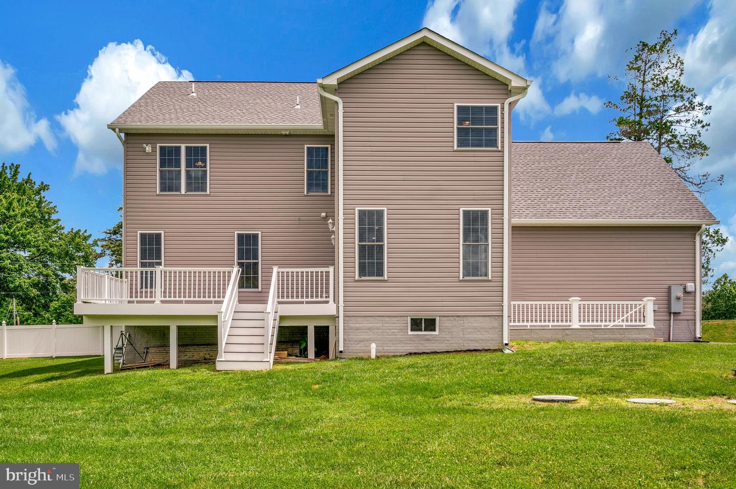 1688 COURTHOUSE RD, STAFFORD, Virginia 22554, 4 Bedrooms Bedrooms, ,3 BathroomsBathrooms,Residential,For sale,1688 COURTHOUSE RD,VAST2039678 MLS # VAST2039678