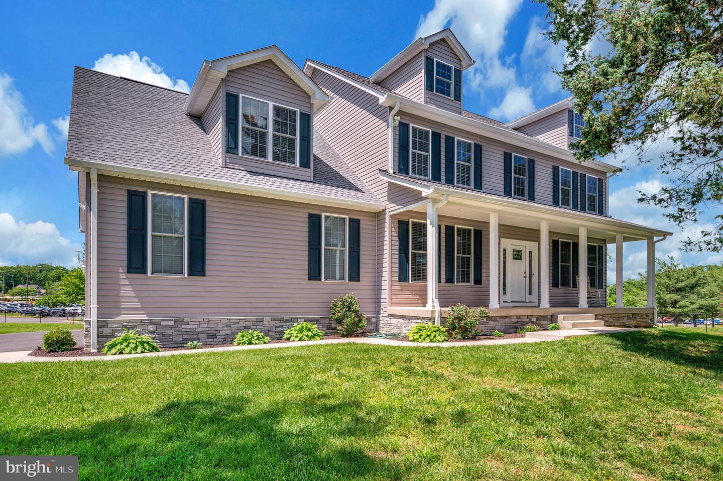 1688 COURTHOUSE RD, STAFFORD, Virginia 22554, 4 Bedrooms Bedrooms, ,3 BathroomsBathrooms,Residential,For sale,1688 COURTHOUSE RD,VAST2039678 MLS # VAST2039678