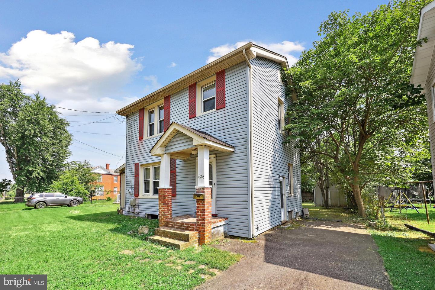 426 SUMMIT ST, FREDERICKSBURG, Virginia 22401, 3 Bedrooms Bedrooms, ,2 BathroomsBathrooms,Residential,For sale,426 SUMMIT ST,VAFB2008434 MLS # VAFB2008434