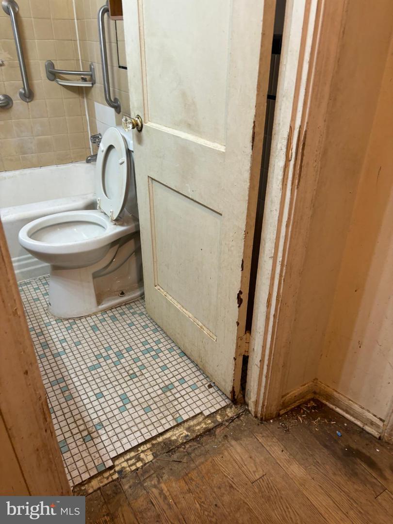 186 FORRESTER ST SW, WASHINGTON, District Of Columbia 20032, 3 Bedrooms Bedrooms, ,1 BathroomBathrooms,Residential,For sale,186 FORRESTER ST SW,DCDC2205804 MLS # DCDC2205804