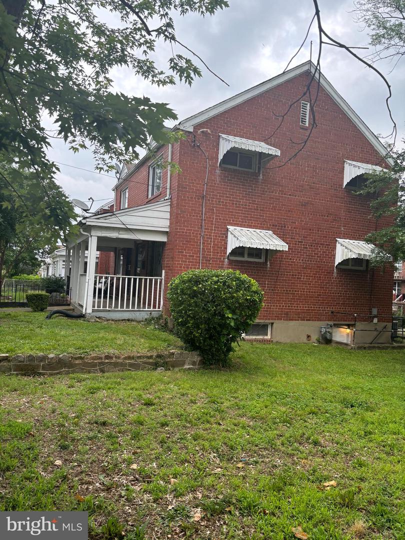 186 FORRESTER ST SW, WASHINGTON, District Of Columbia 20032, 3 Bedrooms Bedrooms, ,1 BathroomBathrooms,Residential,For sale,186 FORRESTER ST SW,DCDC2205804 MLS # DCDC2205804