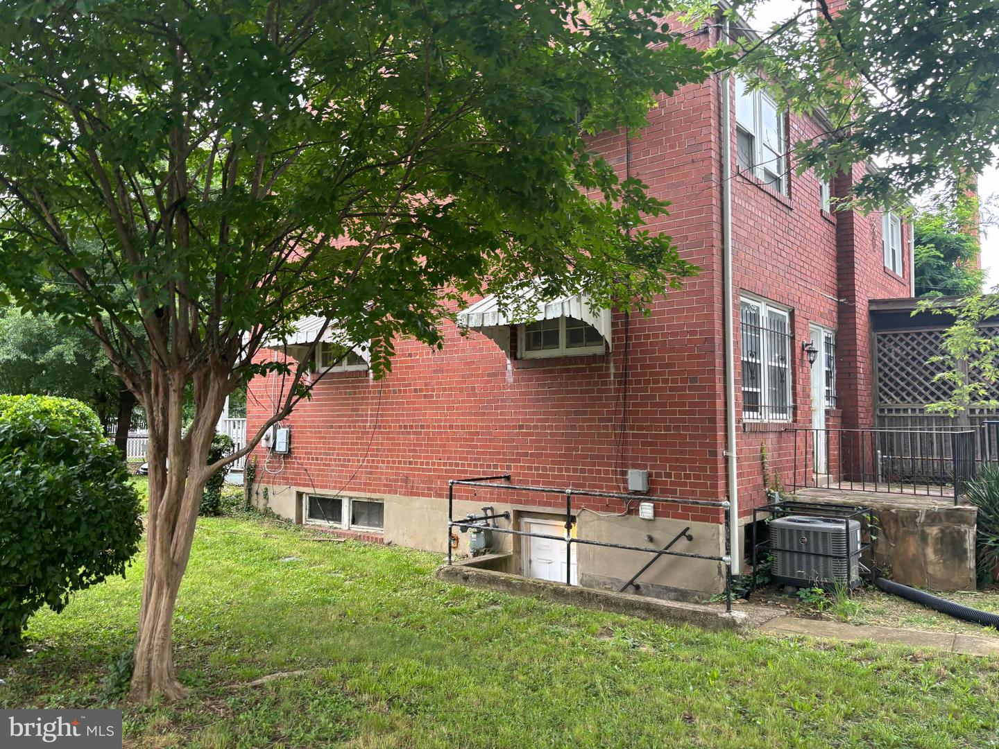 186 FORRESTER ST SW, WASHINGTON, District Of Columbia 20032, 3 Bedrooms Bedrooms, ,1 BathroomBathrooms,Residential,For sale,186 FORRESTER ST SW,DCDC2205804 MLS # DCDC2205804