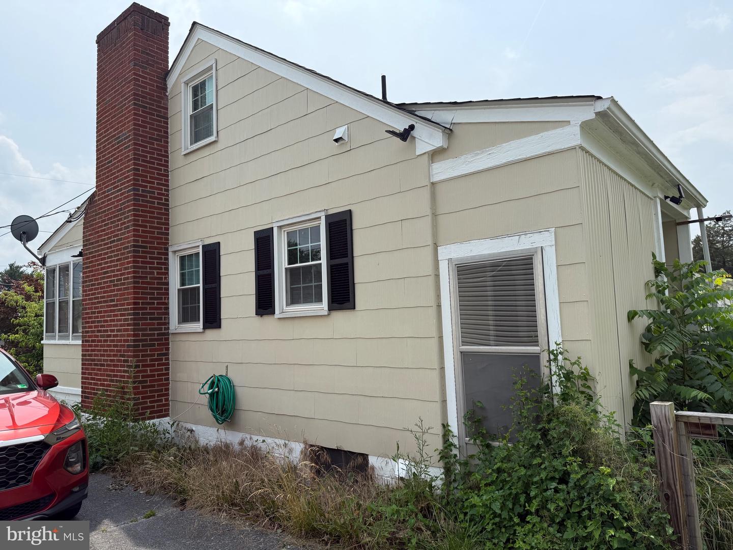 1027 E WASHINGTON ST, STRASBURG, Virginia 22657, 2 Bedrooms Bedrooms, ,1 BathroomBathrooms,Residential,For sale,1027 E WASHINGTON ST,VASH2011726 MLS # VASH2011726