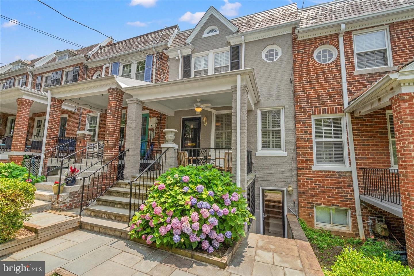 3754 W ST NW, WASHINGTON, District Of Columbia 20007, 3 Bedrooms Bedrooms, ,3 BathroomsBathrooms,Residential,For sale,3754 W ST NW,DCDC2206076 MLS # DCDC2206076