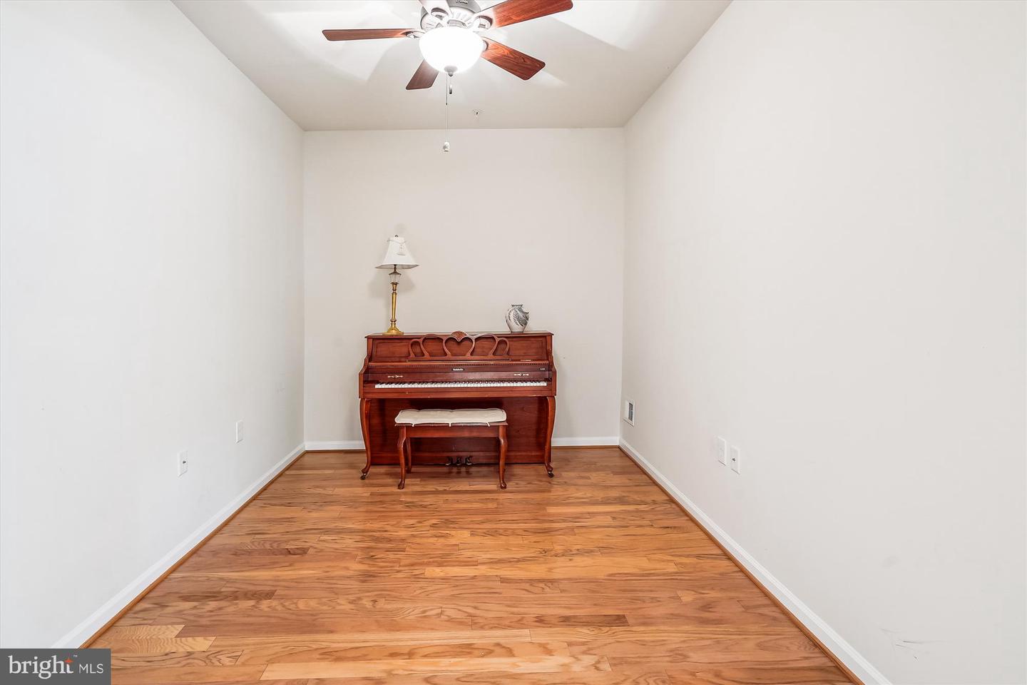 130 AMBROSE LN, FREDERICKSBURG, Virginia 22406, 2 Bedrooms Bedrooms, ,2 BathroomsBathrooms,Residential,For sale,130 AMBROSE LN,VAST2039932 MLS # VAST2039932