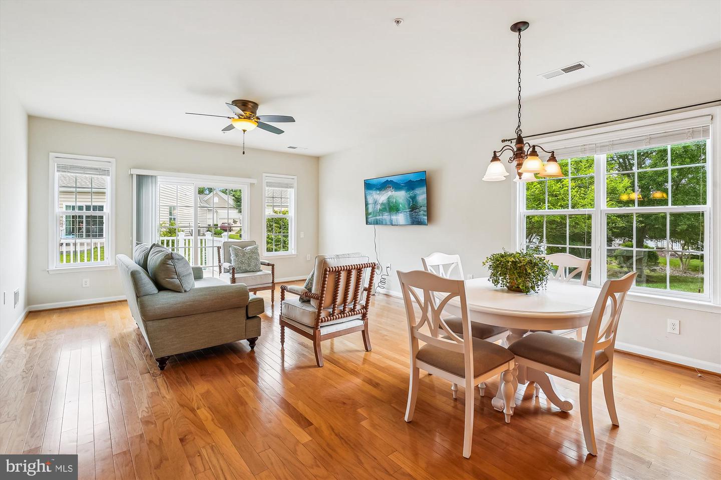 130 AMBROSE LN, FREDERICKSBURG, Virginia 22406, 2 Bedrooms Bedrooms, ,2 BathroomsBathrooms,Residential,For sale,130 AMBROSE LN,VAST2039932 MLS # VAST2039932