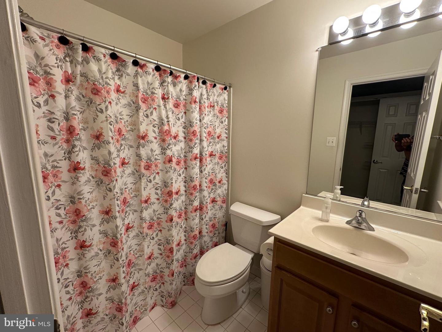 114 HERNDON MILL CIR, HERNDON, Virginia 20170, 3 Bedrooms Bedrooms, ,3 BathroomsBathrooms,Residential,For sale,114 HERNDON MILL CIR,VAFX2248032 MLS # VAFX2248032