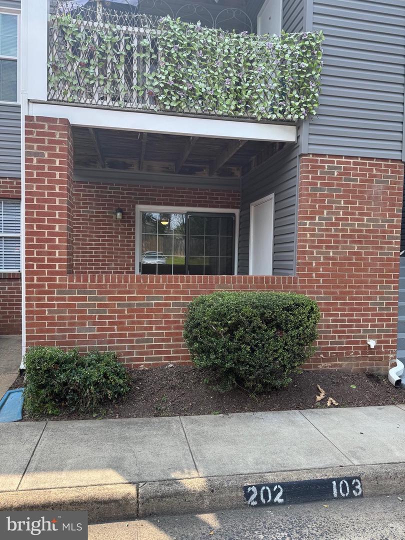 202 GROSVENOR LN #72 ( APT. 3), STAFFORD, Virginia 22556, 2 Bedrooms Bedrooms, ,1 BathroomBathrooms,Residential,For sale,202 GROSVENOR LN #72 ( APT. 3),VAST2039940 MLS # VAST2039940