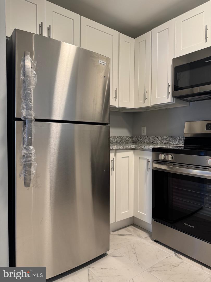 202 GROSVENOR LN #72 ( APT. 3), STAFFORD, Virginia 22556, 2 Bedrooms Bedrooms, ,1 BathroomBathrooms,Residential,For sale,202 GROSVENOR LN #72 ( APT. 3),VAST2039940 MLS # VAST2039940