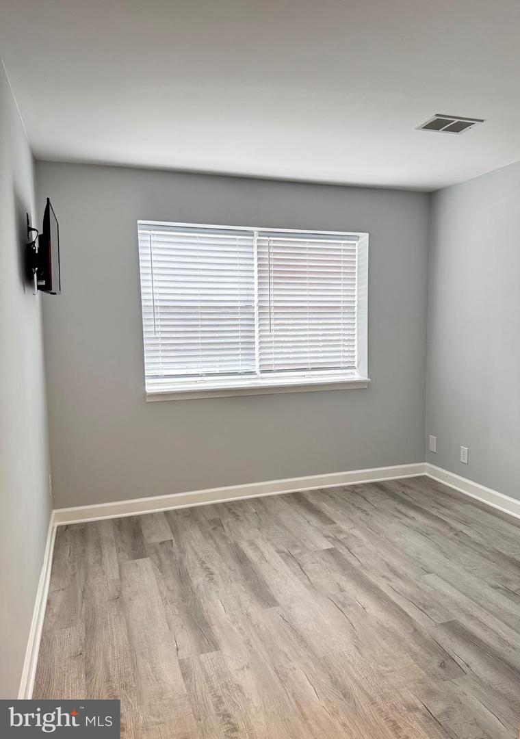 202 GROSVENOR LN #72 ( APT. 3), STAFFORD, Virginia 22556, 2 Bedrooms Bedrooms, ,1 BathroomBathrooms,Residential,For sale,202 GROSVENOR LN #72 ( APT. 3),VAST2039940 MLS # VAST2039940