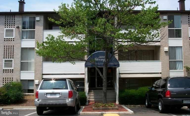 5606 BISMACH DR #104, ALEXANDRIA, Virginia 22312, 2 Bedrooms Bedrooms, ,1 BathroomBathrooms,Residential,For sale,5606 BISMACH DR #104,VAFX2248112 MLS # VAFX2248112