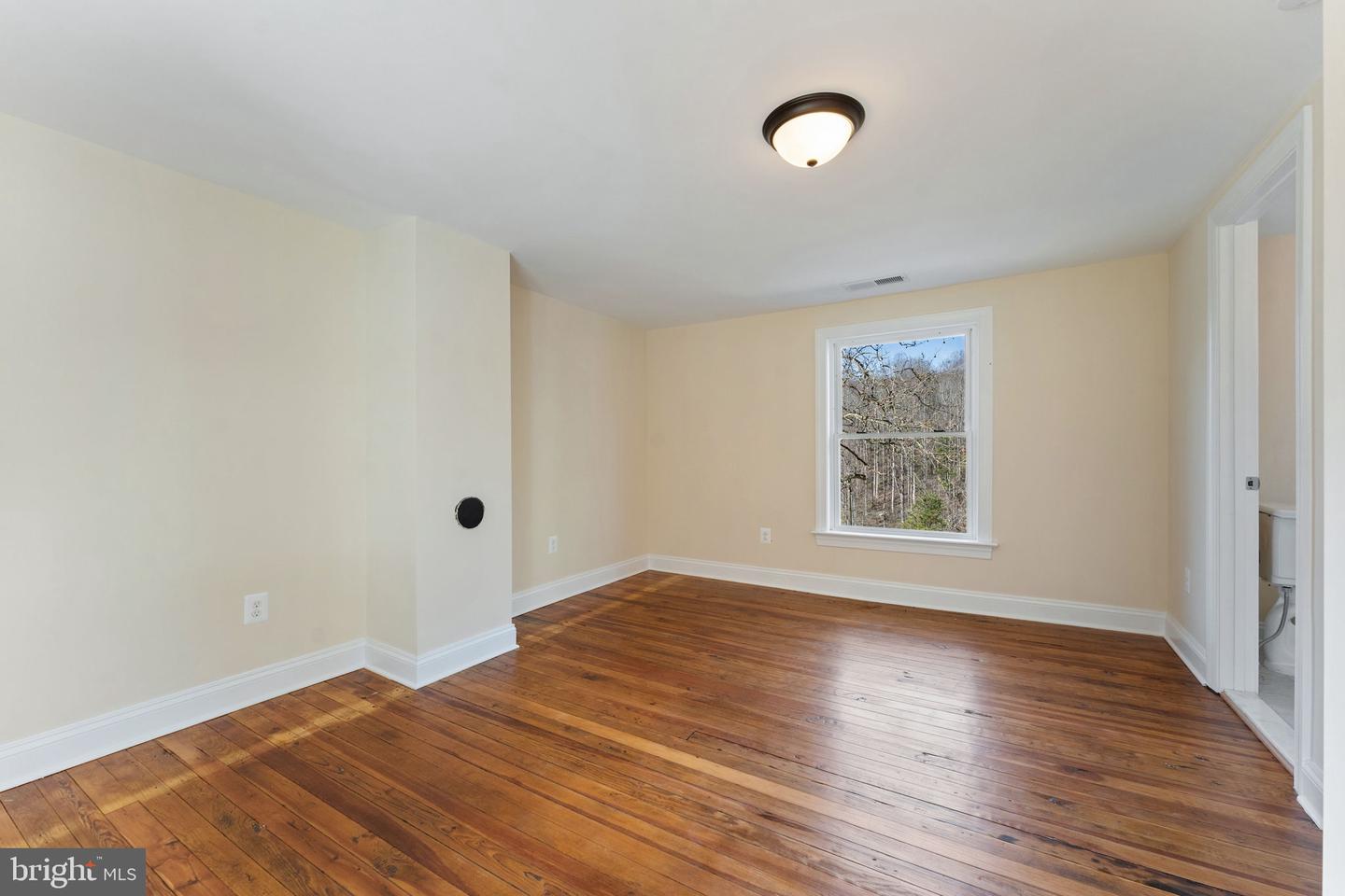 5251 SPERRYVILLE PIKE, BOSTON, Virginia 22713, 3 Bedrooms Bedrooms, ,4 BathroomsBathrooms,Residential,For sale,5251 SPERRYVILLE PIKE,VARP2001428 MLS # VARP2001428