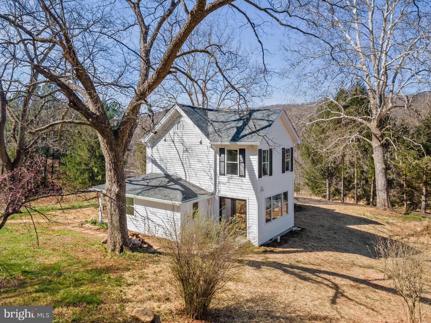 5251 SPERRYVILLE PIKE, BOSTON, Virginia 22713, 3 Bedrooms Bedrooms, ,4 BathroomsBathrooms,Residential,For sale,5251 SPERRYVILLE PIKE,VARP2001428 MLS # VARP2001428