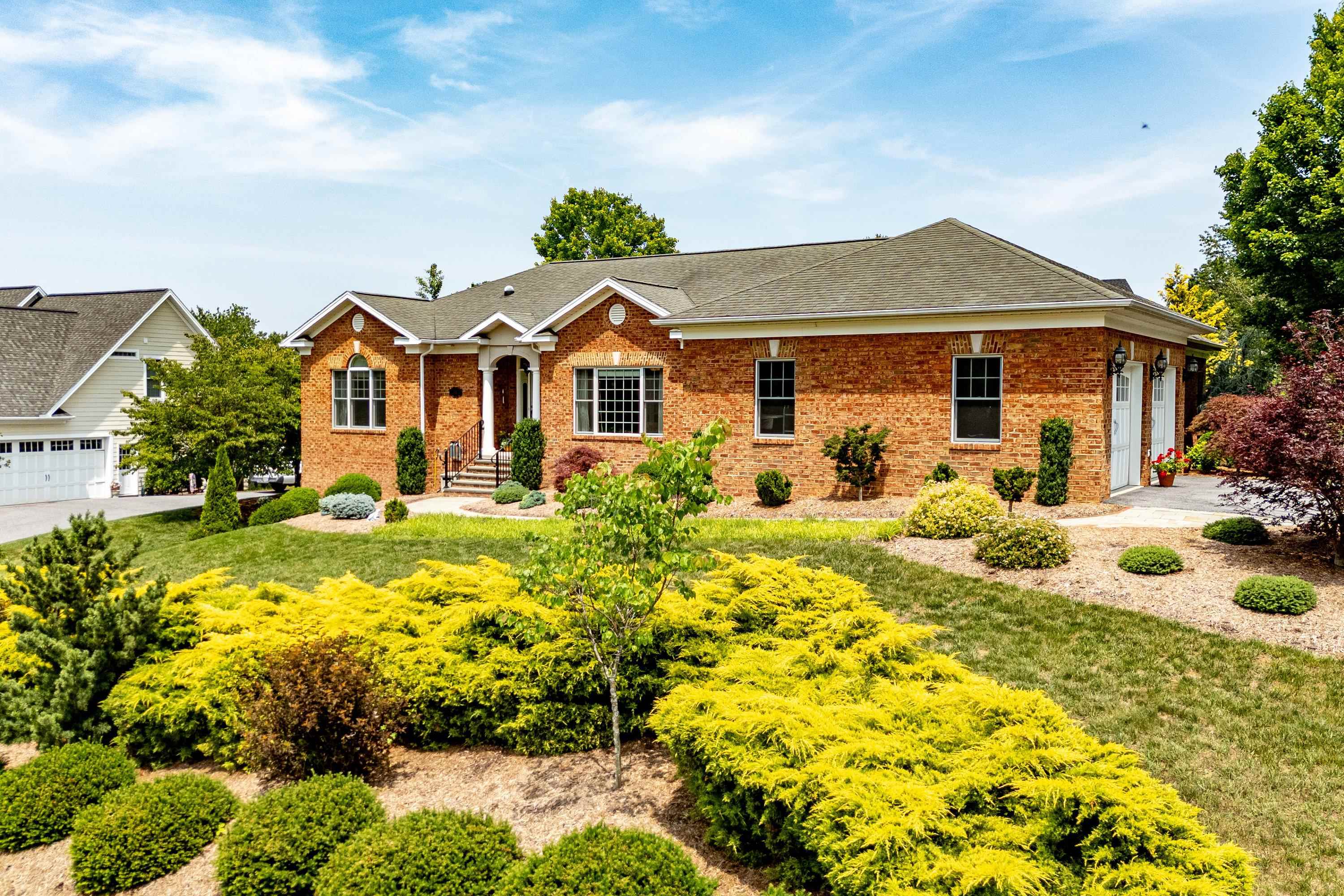 4160 BROWN ROAN LN, ROCKINGHAM, Virginia 22801, 4 Bedrooms Bedrooms, ,3 BathroomsBathrooms,Residential,4160 BROWN ROAN LN,665819 MLS # 665819