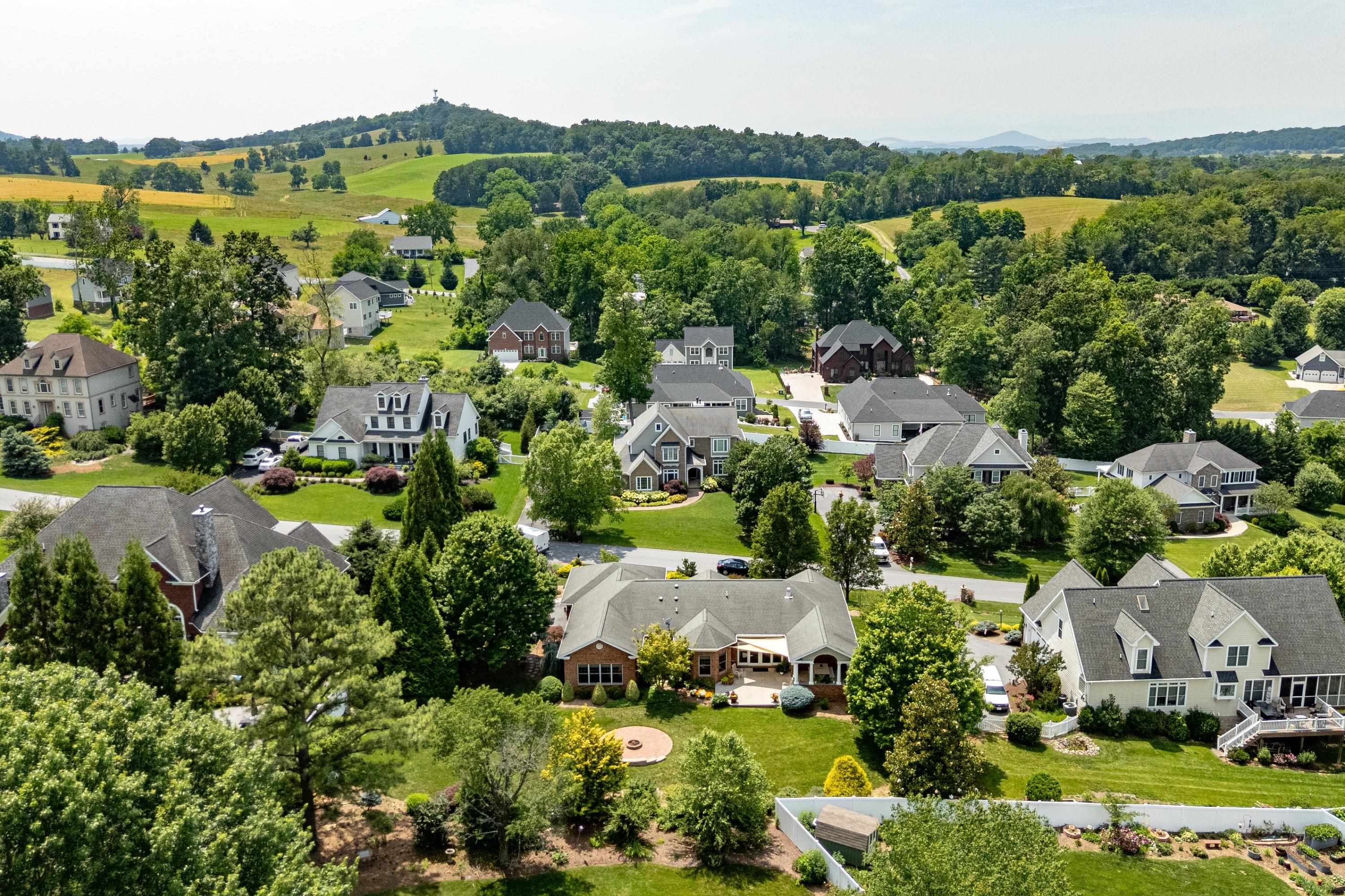 4160 BROWN ROAN LN, ROCKINGHAM, Virginia 22801, 4 Bedrooms Bedrooms, ,3 BathroomsBathrooms,Residential,4160 BROWN ROAN LN,665819 MLS # 665819