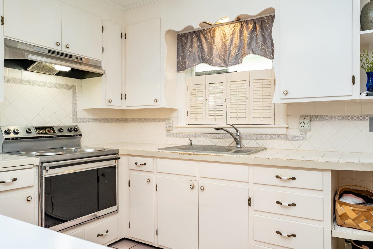 5213 RAWLEY PIKE, ROCKINGHAM, Virginia 22801, 3 Bedrooms Bedrooms, ,1 BathroomBathrooms,Residential,5213 RAWLEY PIKE,665820 MLS # 665820