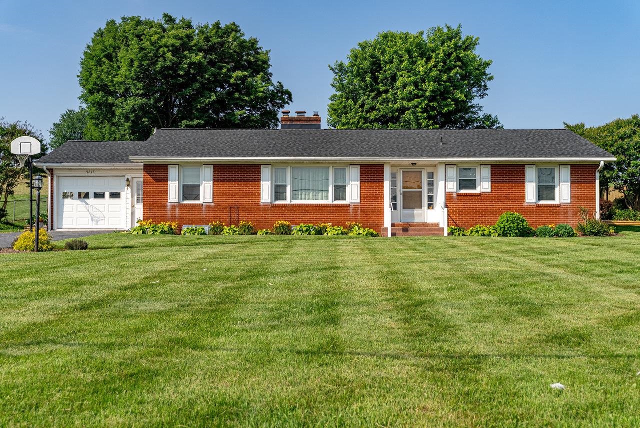 5213 RAWLEY PIKE, ROCKINGHAM, Virginia 22801, 3 Bedrooms Bedrooms, ,1 BathroomBathrooms,Residential,5213 RAWLEY PIKE,665820 MLS # 665820