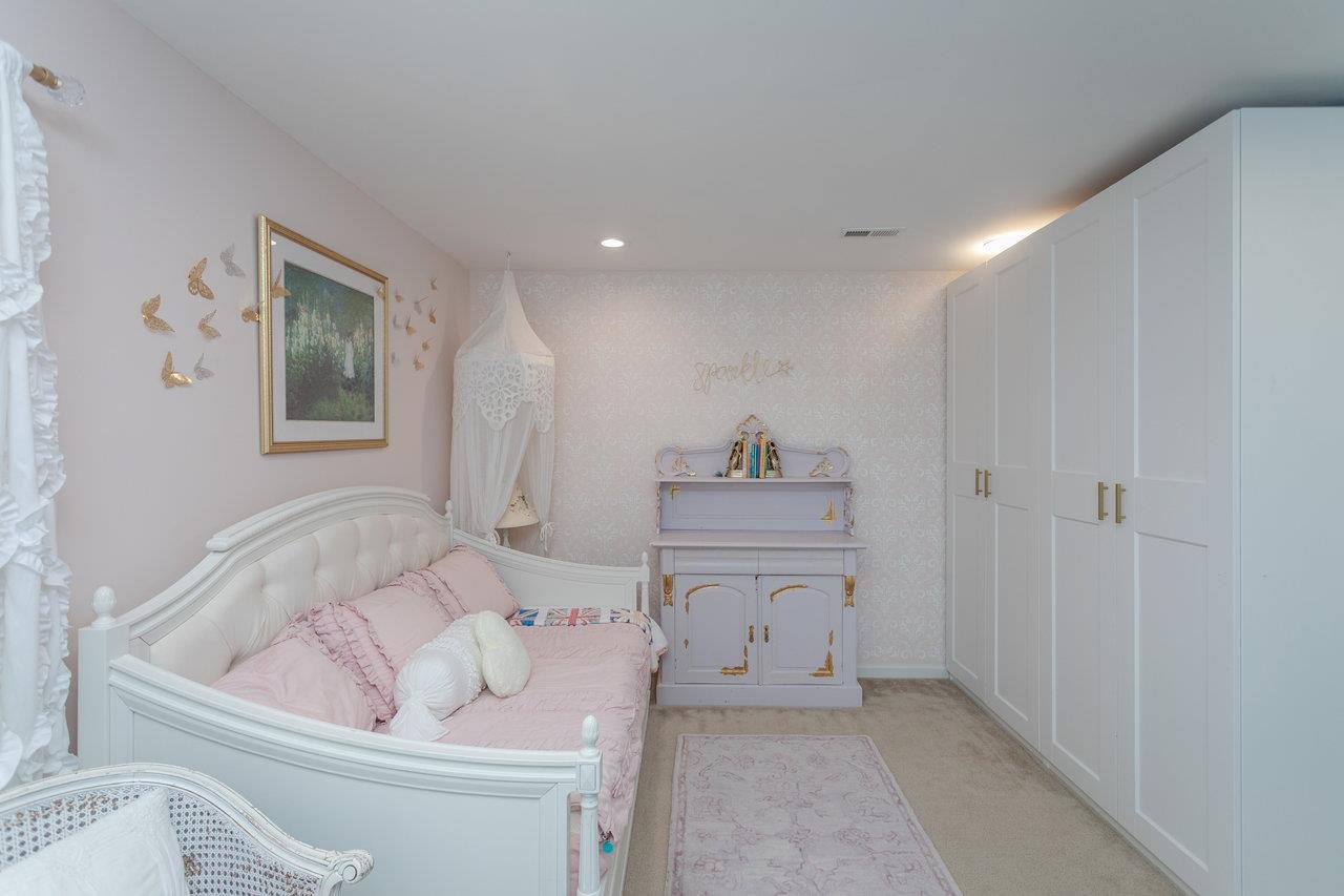 180 JESSICA DR, PENN LAIRD, Virginia 22846, 5 Bedrooms Bedrooms, ,4 BathroomsBathrooms,Residential,180 JESSICA DR,665822 MLS # 665822