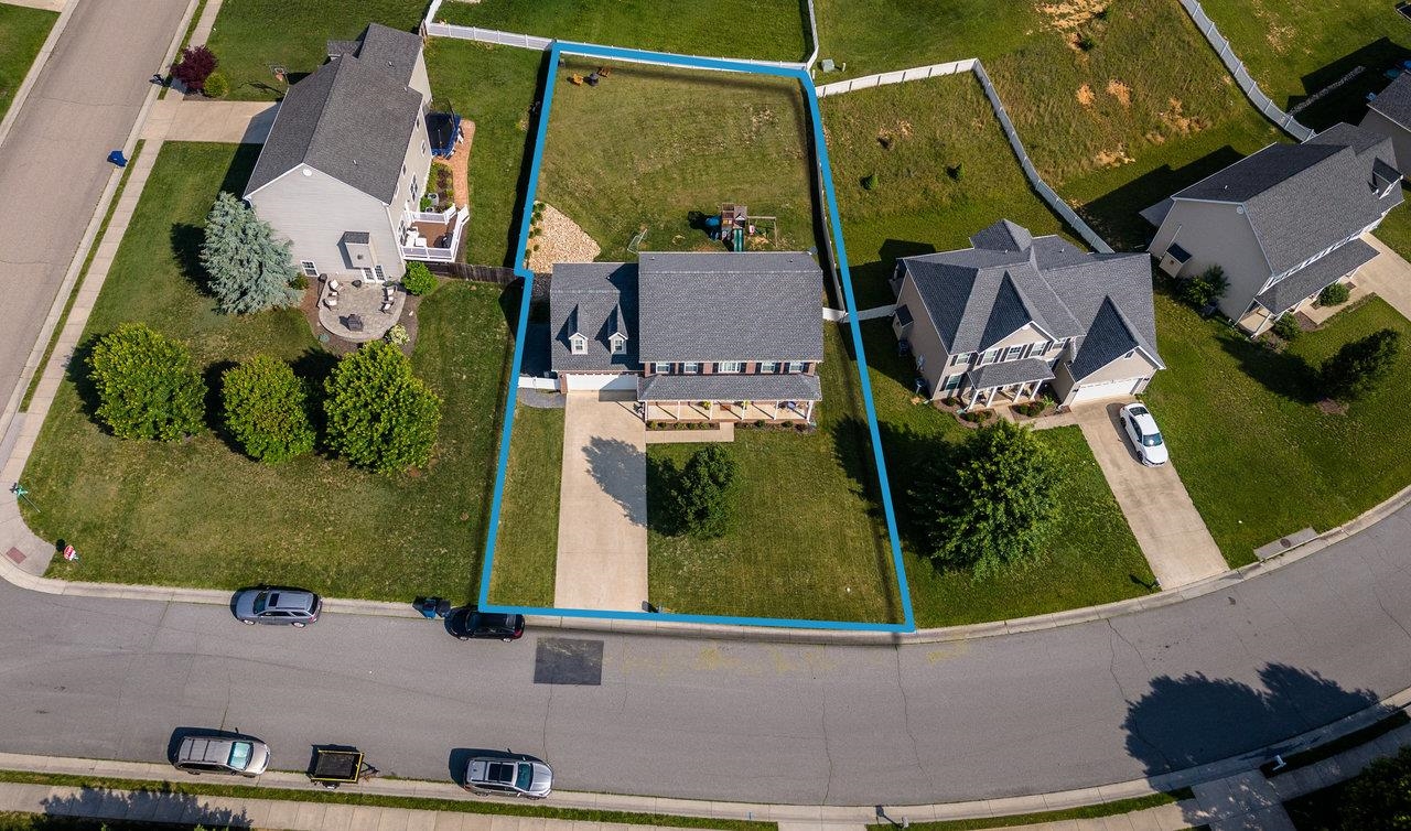 180 JESSICA DR, PENN LAIRD, Virginia 22846, 5 Bedrooms Bedrooms, ,4 BathroomsBathrooms,Residential,180 JESSICA DR,665822 MLS # 665822