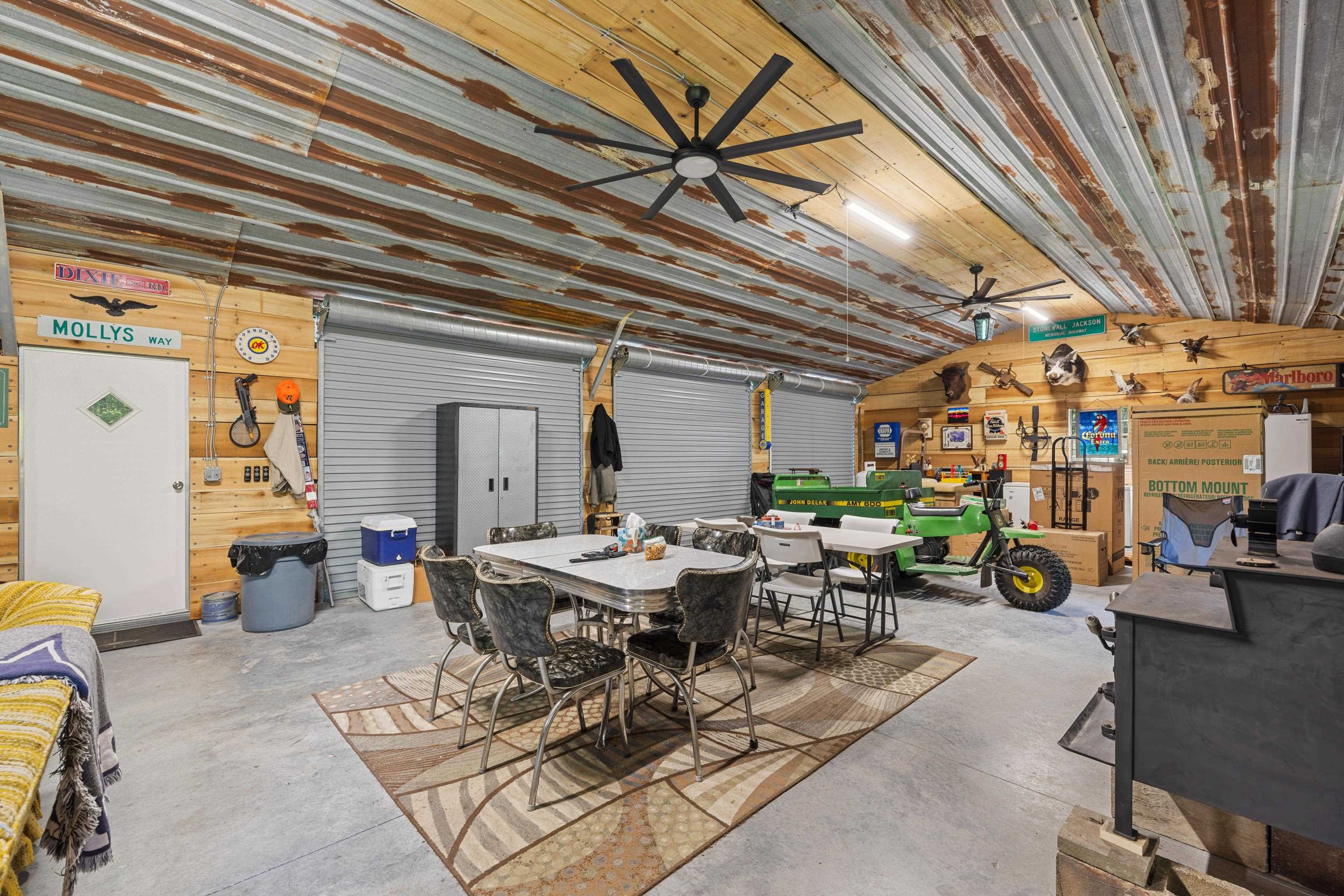 3836 BIG RUN DR, ELKTON, Virginia 22827, 3 Bedrooms Bedrooms, ,2 BathroomsBathrooms,Residential,3836 BIG RUN DR,665825 MLS # 665825