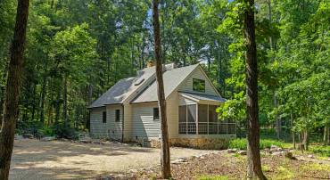 3836 BIG RUN DR, ELKTON, Virginia 22827, 3 Bedrooms Bedrooms, ,2 BathroomsBathrooms,Residential,3836 BIG RUN DR,665825 MLS # 665825