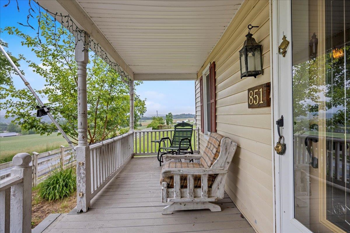 851 TENTH LEGION RD, BROADWAY, Virginia 22815, 2 Bedrooms Bedrooms, ,1 BathroomBathrooms,Residential,851 TENTH LEGION RD,665829 MLS # 665829