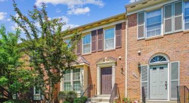 6149 SUMMER PARK LN, ALEXANDRIA, Virginia 22315, 3 Bedrooms Bedrooms, ,3 BathroomsBathrooms,Residential,For sale,6149 SUMMER PARK LN,VAFX2241106 MLS # VAFX2241106
