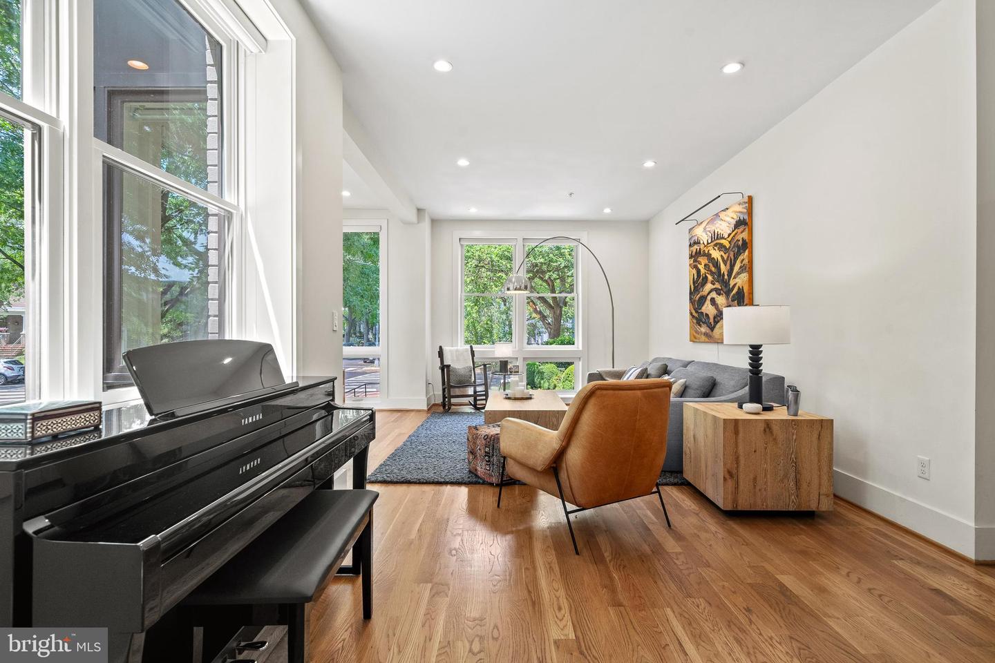 1401 SOUTH CAROLINA AVE SE #1, WASHINGTON, District Of Columbia 20003, 3 Bedrooms Bedrooms, ,2 BathroomsBathrooms,Residential,For sale,1401 SOUTH CAROLINA AVE SE #1,DCDC2204164 MLS # DCDC2204164