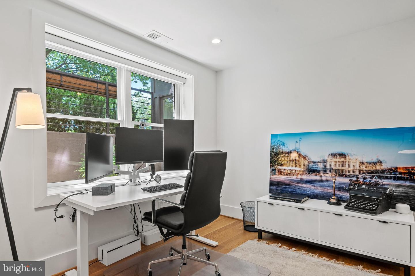 1401 SOUTH CAROLINA AVE SE #1, WASHINGTON, District Of Columbia 20003, 3 Bedrooms Bedrooms, ,2 BathroomsBathrooms,Residential,For sale,1401 SOUTH CAROLINA AVE SE #1,DCDC2204164 MLS # DCDC2204164