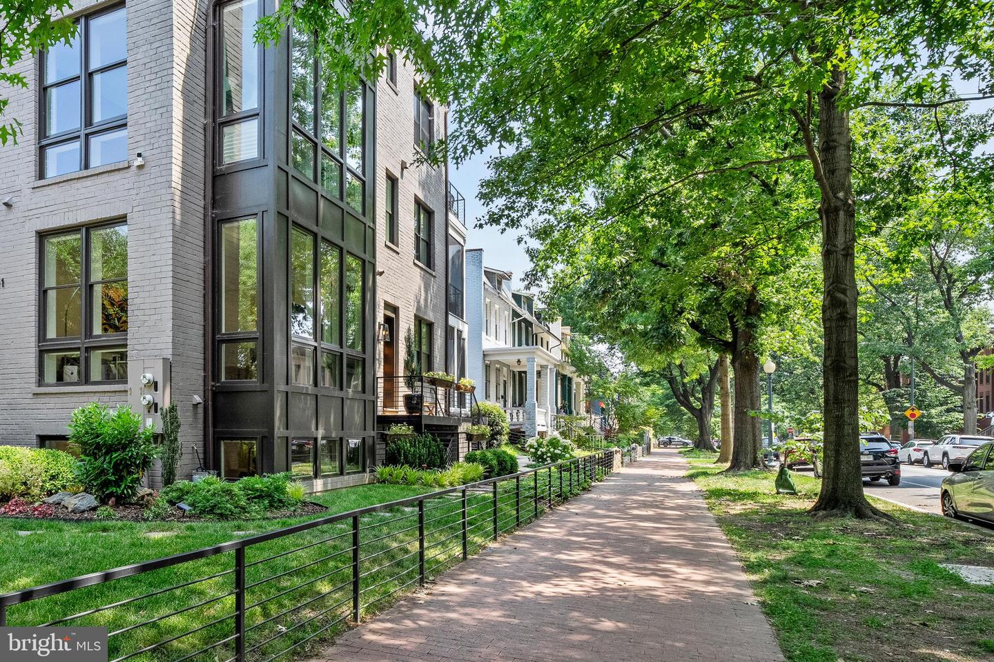 1401 SOUTH CAROLINA AVE SE #1, WASHINGTON, District Of Columbia 20003, 3 Bedrooms Bedrooms, ,2 BathroomsBathrooms,Residential,For sale,1401 SOUTH CAROLINA AVE SE #1,DCDC2204164 MLS # DCDC2204164