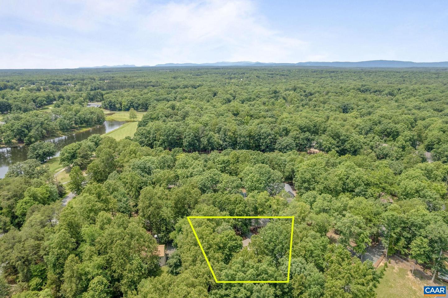 7 SAND TRAP TER, PALMYRA, Virginia 22963, 4 Bedrooms Bedrooms, ,3 BathroomsBathrooms,Residential,For sale,7 SAND TRAP TER,665390 MLS # 665390