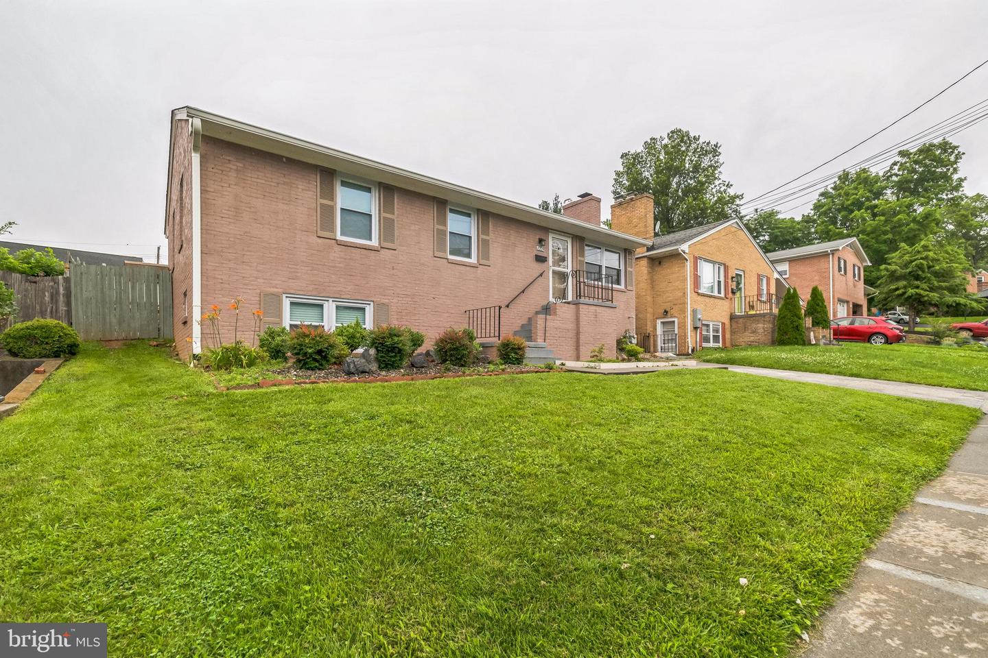 1709 REAVES ST, WINCHESTER, Virginia 22601, 4 Bedrooms Bedrooms, ,2 BathroomsBathrooms,Residential,For sale,1709 REAVES ST,VAWI2007928 MLS # VAWI2007928
