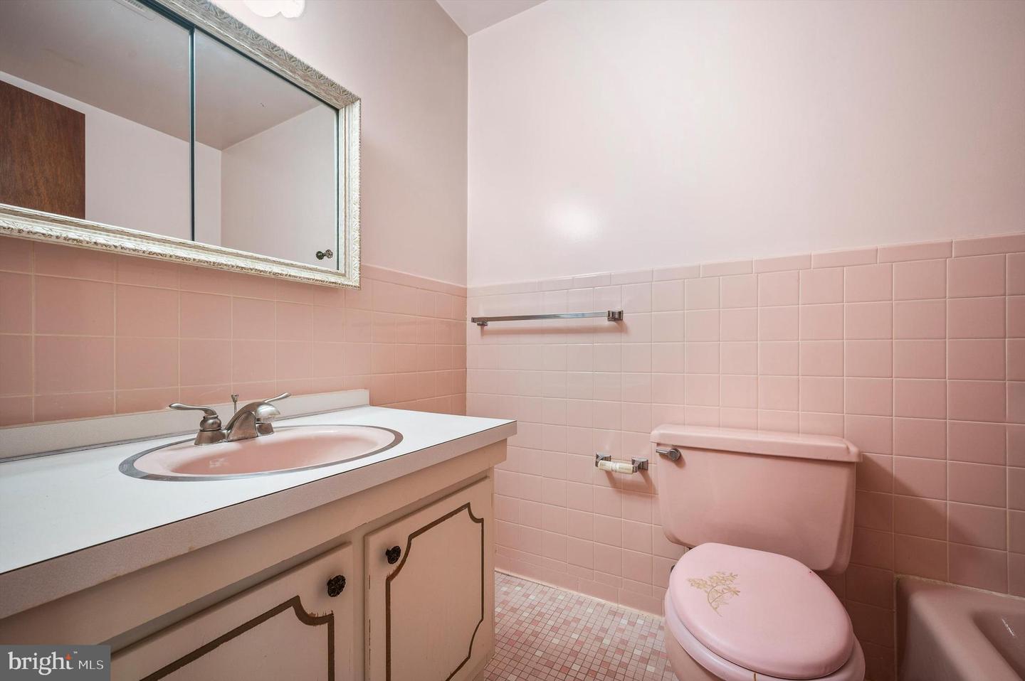 611 KENNEL ROAD RD, BOYCE, Virginia 22620, 5 Bedrooms Bedrooms, ,3 BathroomsBathrooms,Residential,For sale,611 KENNEL ROAD RD,VACL2003840 MLS # VACL2003840
