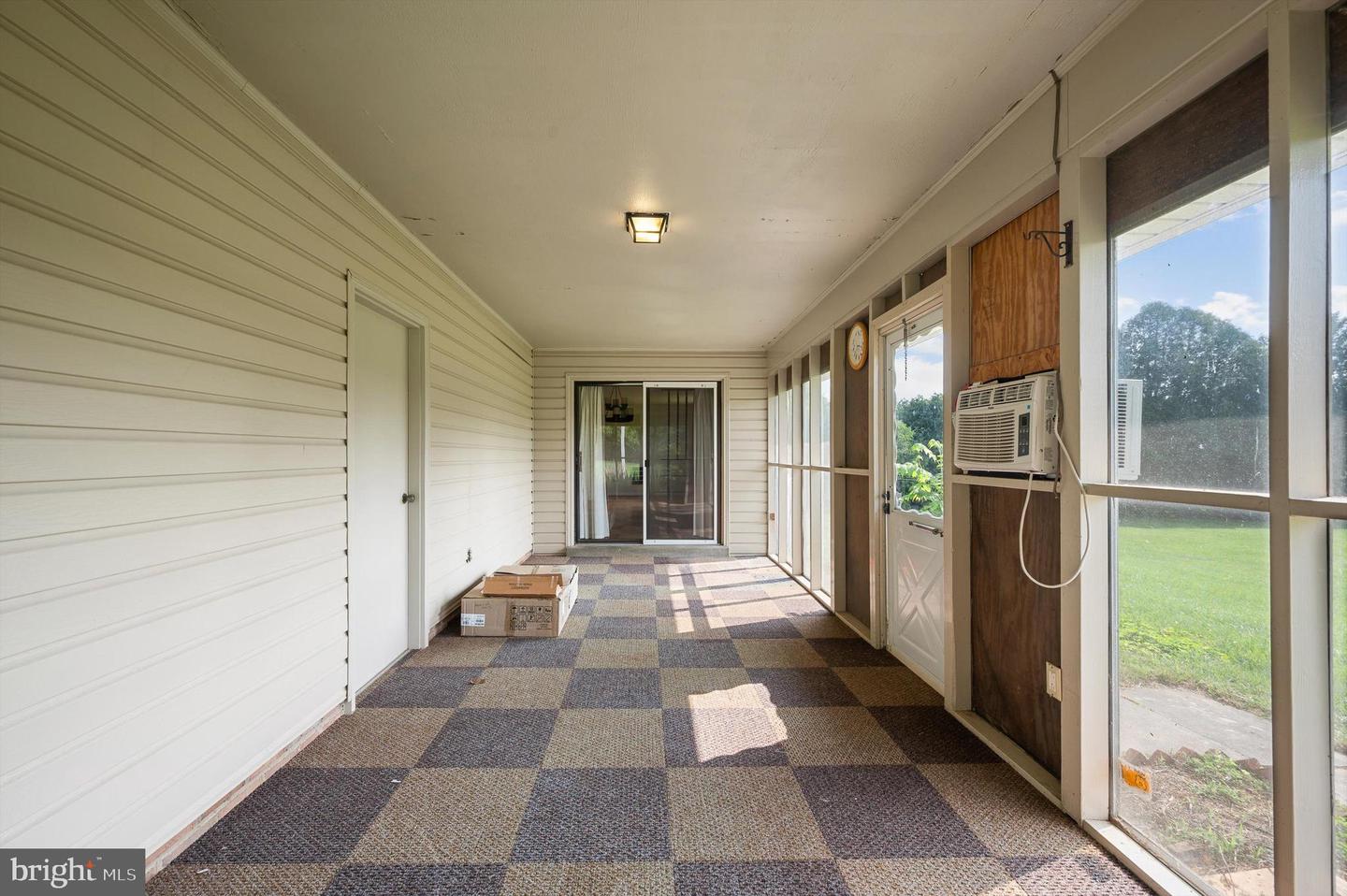 611 KENNEL ROAD RD, BOYCE, Virginia 22620, 5 Bedrooms Bedrooms, ,3 BathroomsBathrooms,Residential,For sale,611 KENNEL ROAD RD,VACL2003840 MLS # VACL2003840