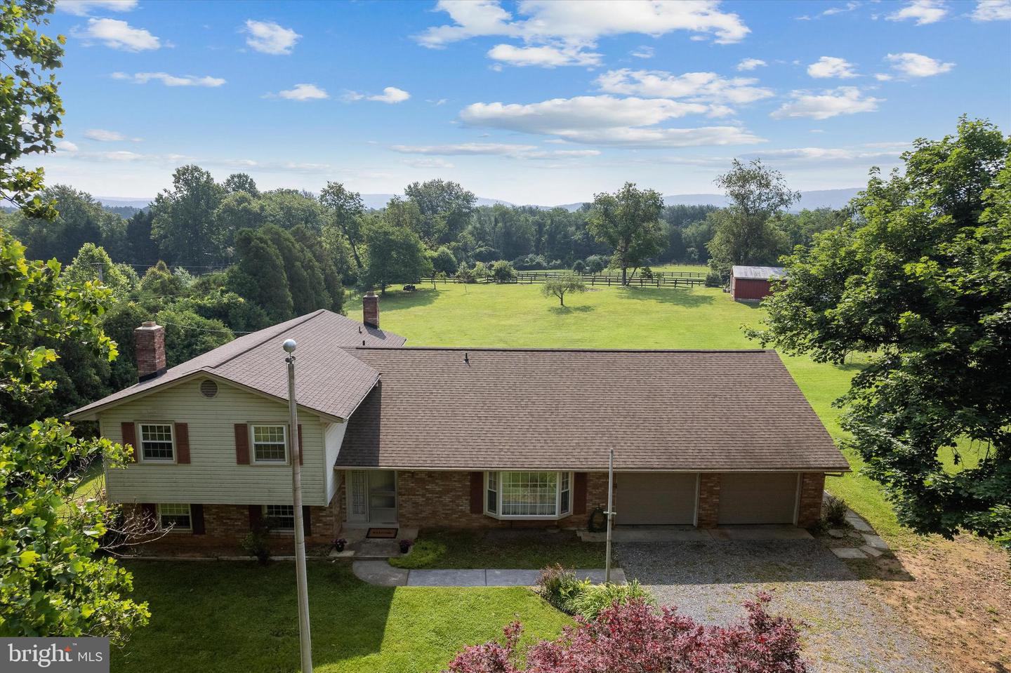 611 KENNEL ROAD RD, BOYCE, Virginia 22620, 5 Bedrooms Bedrooms, ,3 BathroomsBathrooms,Residential,For sale,611 KENNEL ROAD RD,VACL2003840 MLS # VACL2003840