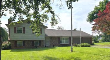 611 KENNEL ROAD RD, BOYCE, Virginia 22620, 5 Bedrooms Bedrooms, ,3 BathroomsBathrooms,Residential,For sale,611 KENNEL ROAD RD,VACL2003840 MLS # VACL2003840