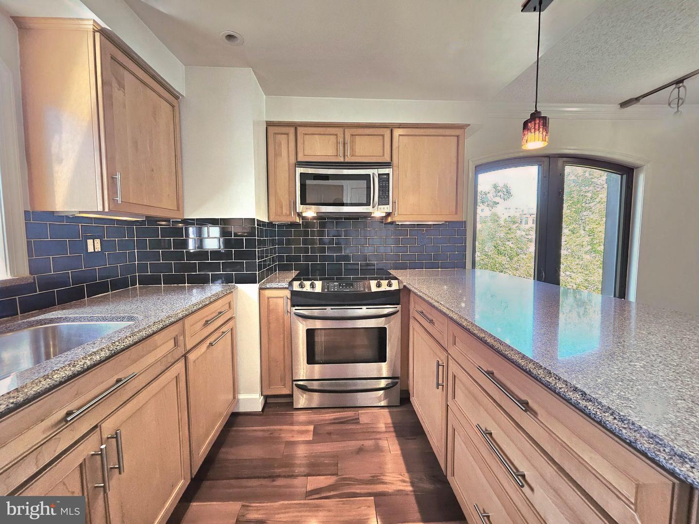 1080 WISCONSIN AVE NW #203, WASHINGTON, District Of Columbia 20007, 1 Bedroom Bedrooms, ,1 BathroomBathrooms,Residential,For sale,1080 WISCONSIN AVE NW #203,DCDC2206200 MLS # DCDC2206200