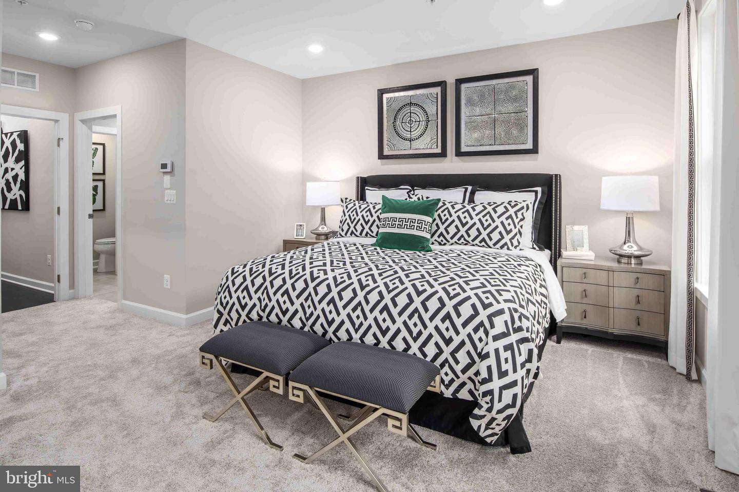 43775 METRO TERRACE #1009A, ASHBURN, Virginia 20147, 3 Bedrooms Bedrooms, ,2 BathroomsBathrooms,Residential,For sale,43775 METRO TERRACE #1009A,VALO2099816 MLS # VALO2099816