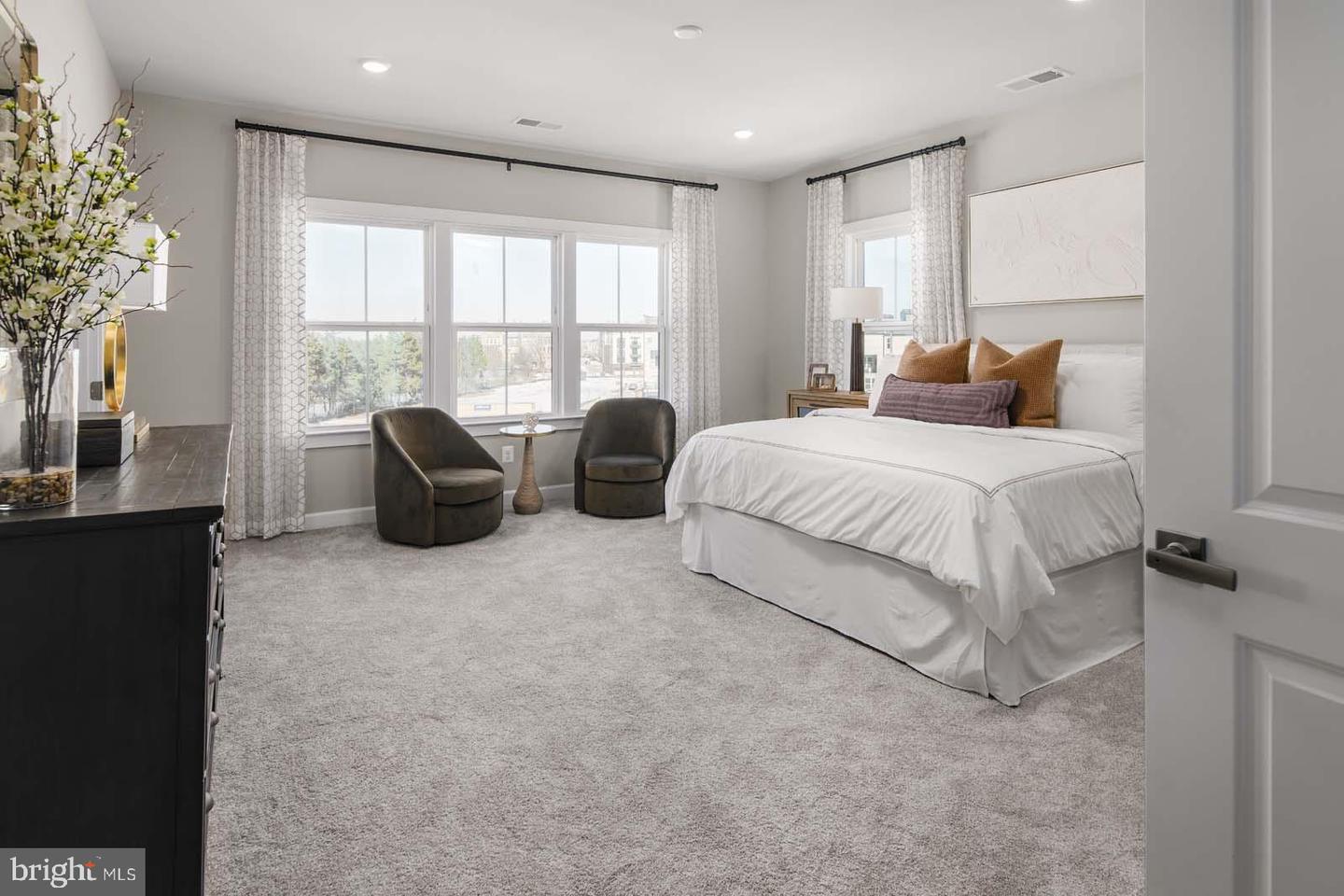 43791 METRO TER #B, ASHBURN, Virginia 20147, 3 Bedrooms Bedrooms, ,2 BathroomsBathrooms,Residential,For sale,43791 METRO TER #B,VALO2099818 MLS # VALO2099818