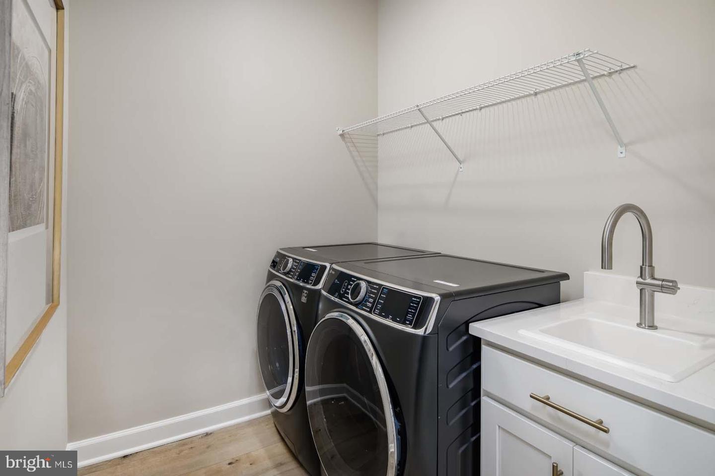 43791 METRO TER #B, ASHBURN, Virginia 20147, 3 Bedrooms Bedrooms, ,2 BathroomsBathrooms,Residential,For sale,43791 METRO TER #B,VALO2099818 MLS # VALO2099818